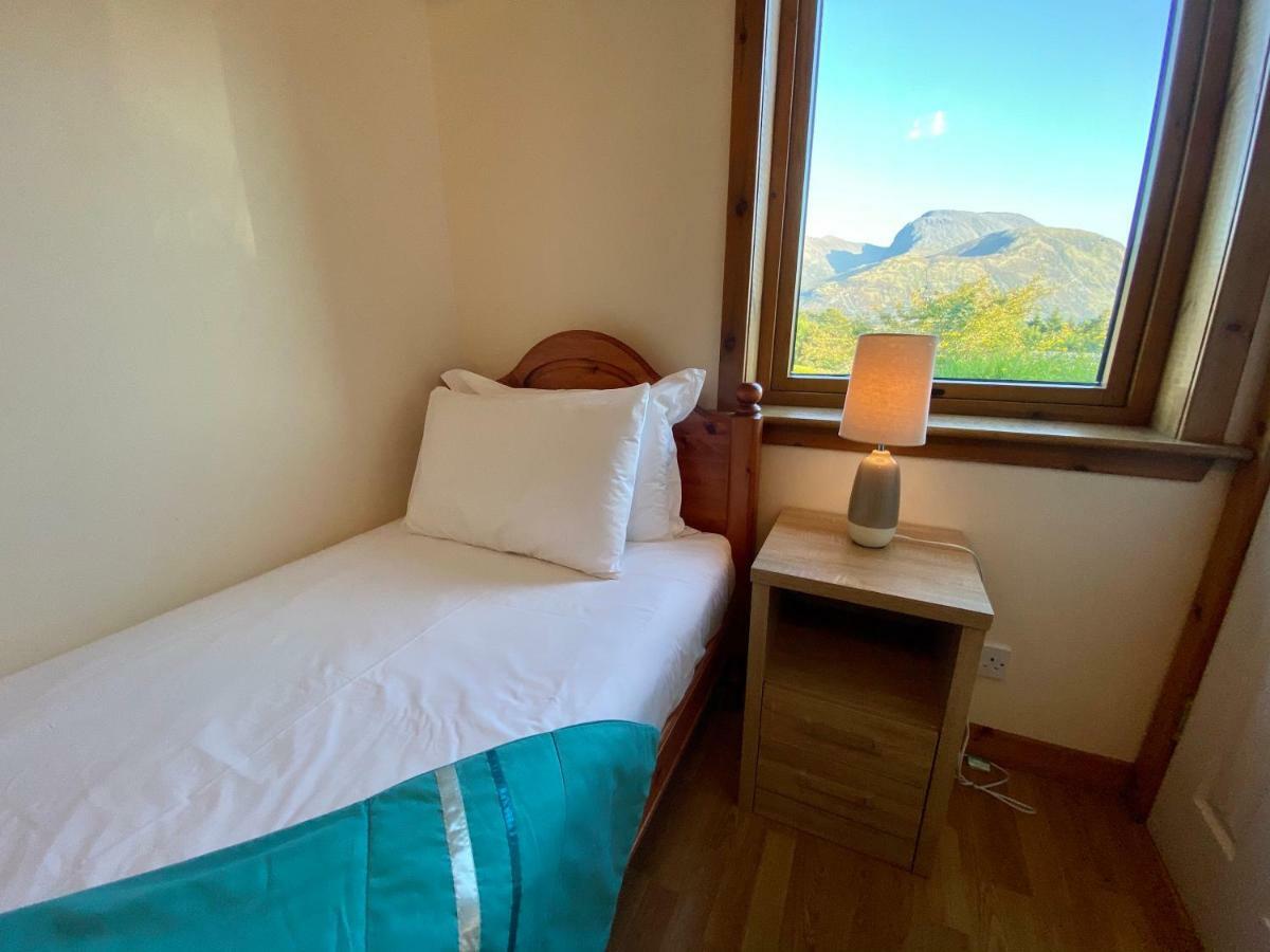 Highland Self Catering Retreat With Stunning Views Apartment Fort William Exterior photo